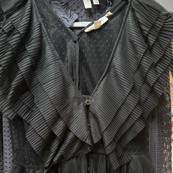 Forever That Girl Ruffled Button Front Blouse. - Picture 3 of 4